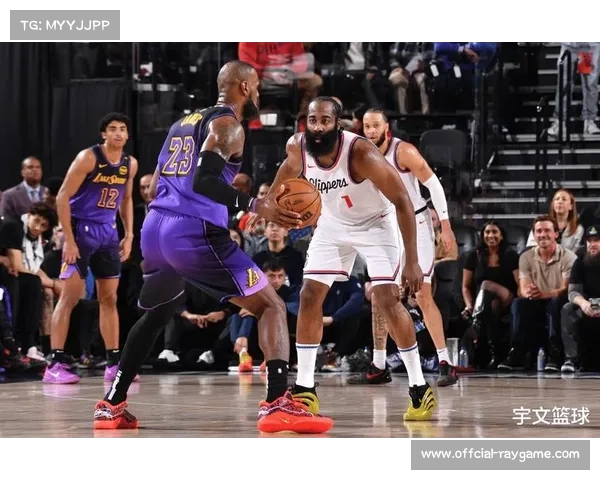湖人晋级NBA杯八强关键战，洛杉矶德比结果将决定小组出线形势