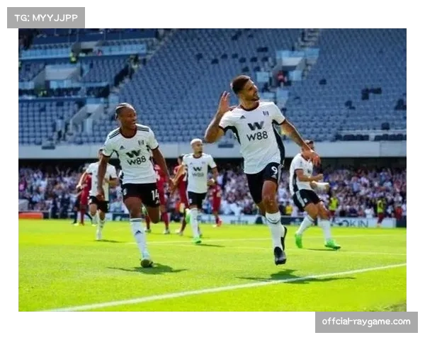 库利巴利揭秘本泽马转会内幕，称其场下-非常友善-