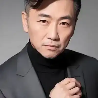 袁思思